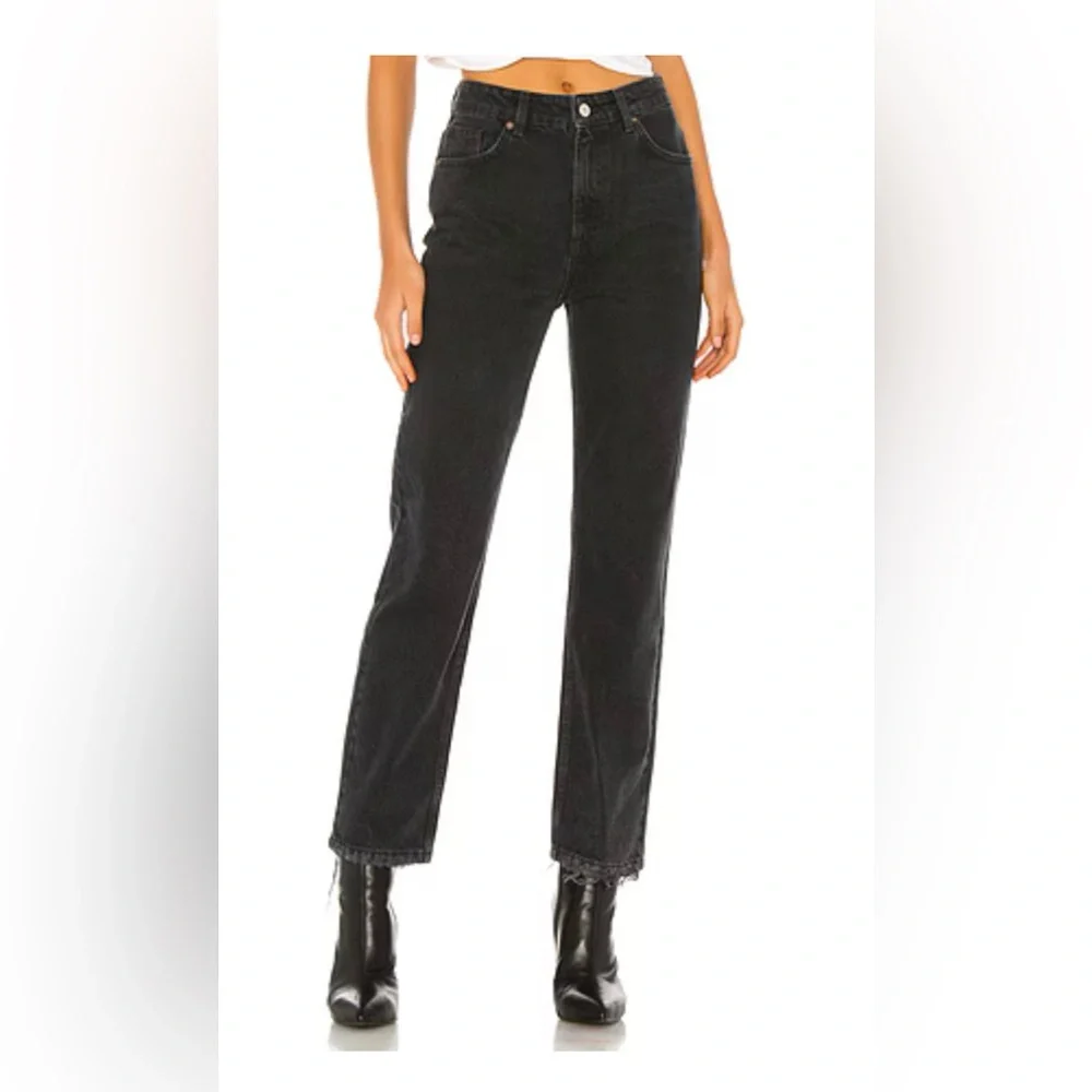 Free People Dakota Straight Leg Jean in Black size 27